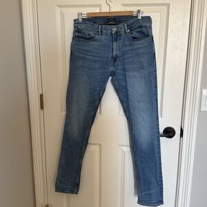 Men’s Ralph Lauren Polo Jeans - Sullivan Slim Performance Denim 34x34
RN 41381